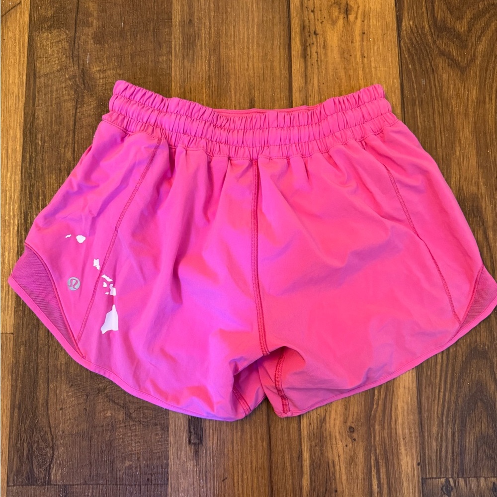 Lululemon Pink Hawaiian Islands Shorts Size XS